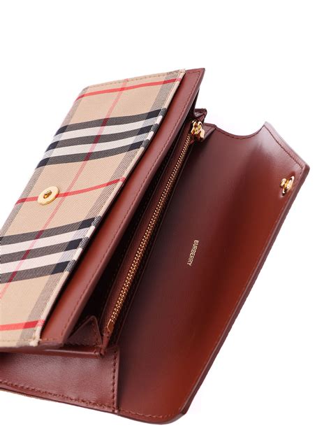 Wallets & purses Burberry 